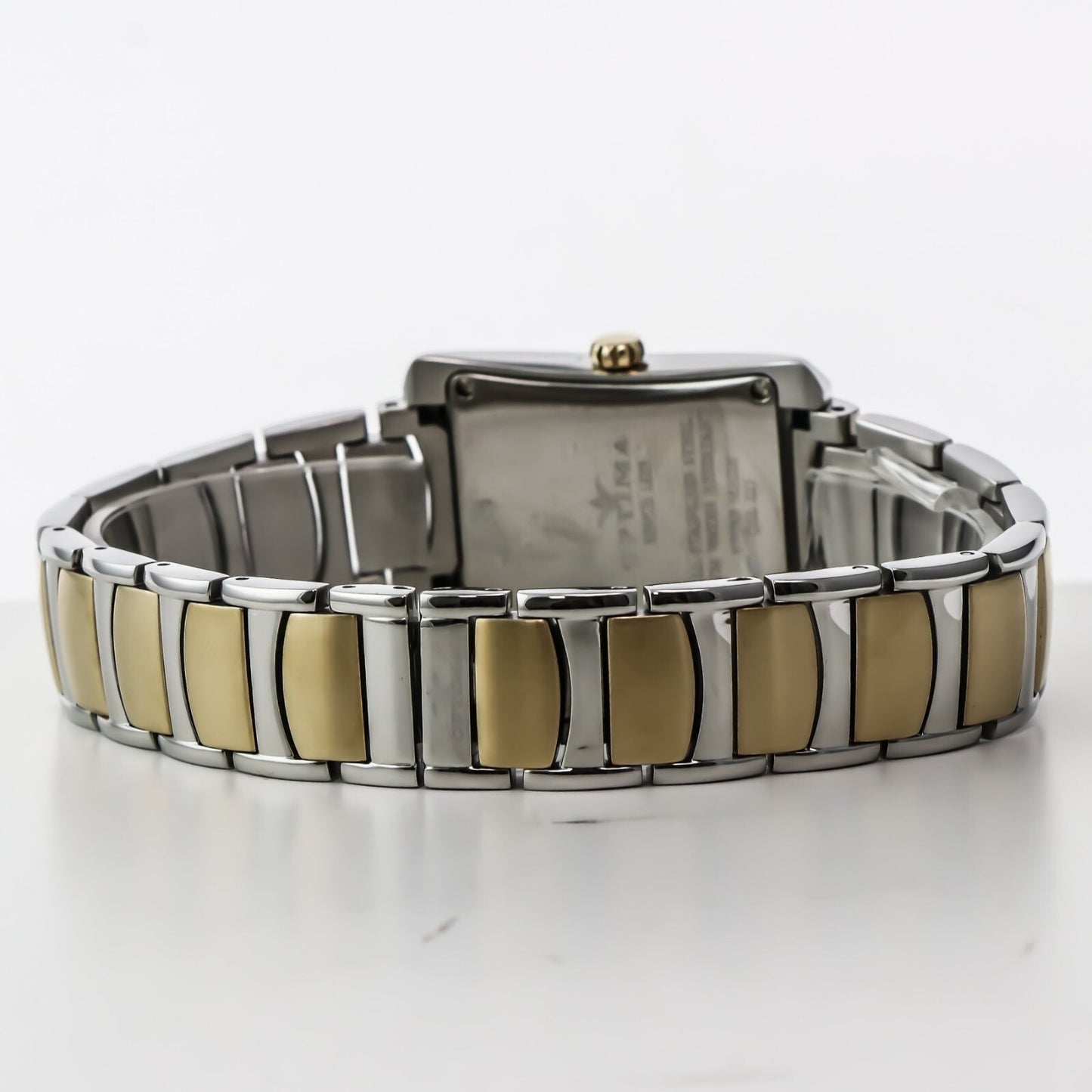 Optima • Swiss Watch • Stainless Steel • 24mmx38mm• Quartz • 5ATM • OSL221