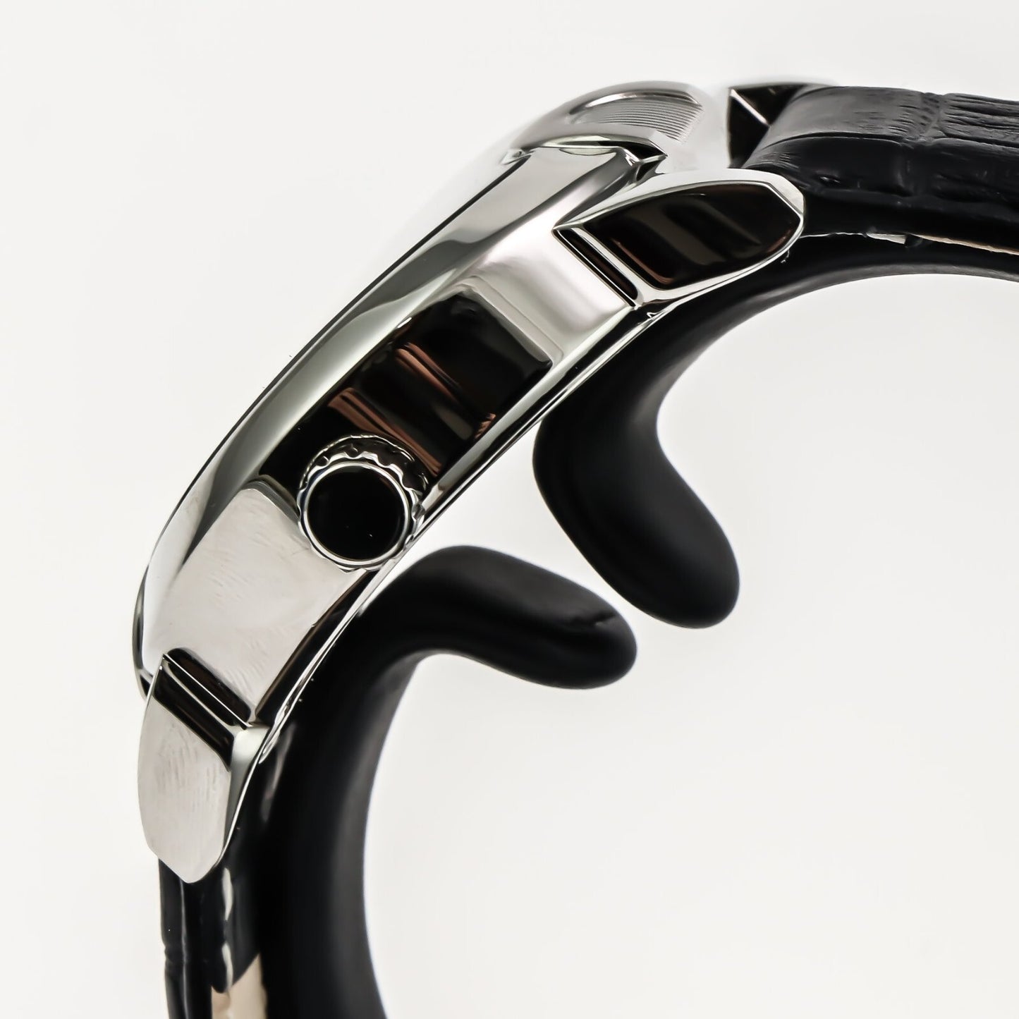 Optima • Swiss Watch • Stainless Steel • 40mm • Quartz • 3ATM •OSL233