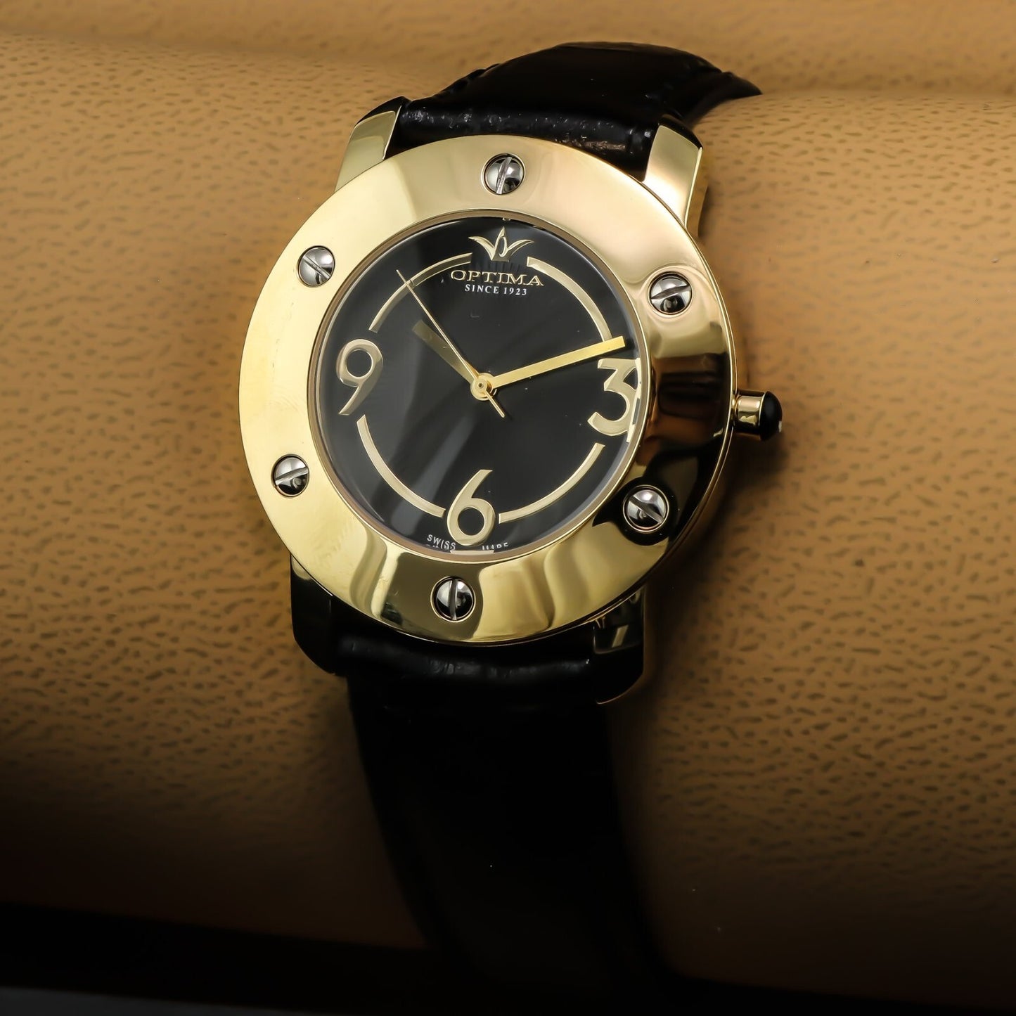 Optima • Reloj suizo • Acero inoxidable • 38 mm • Cuarzo • 10 ATM • OSL206
