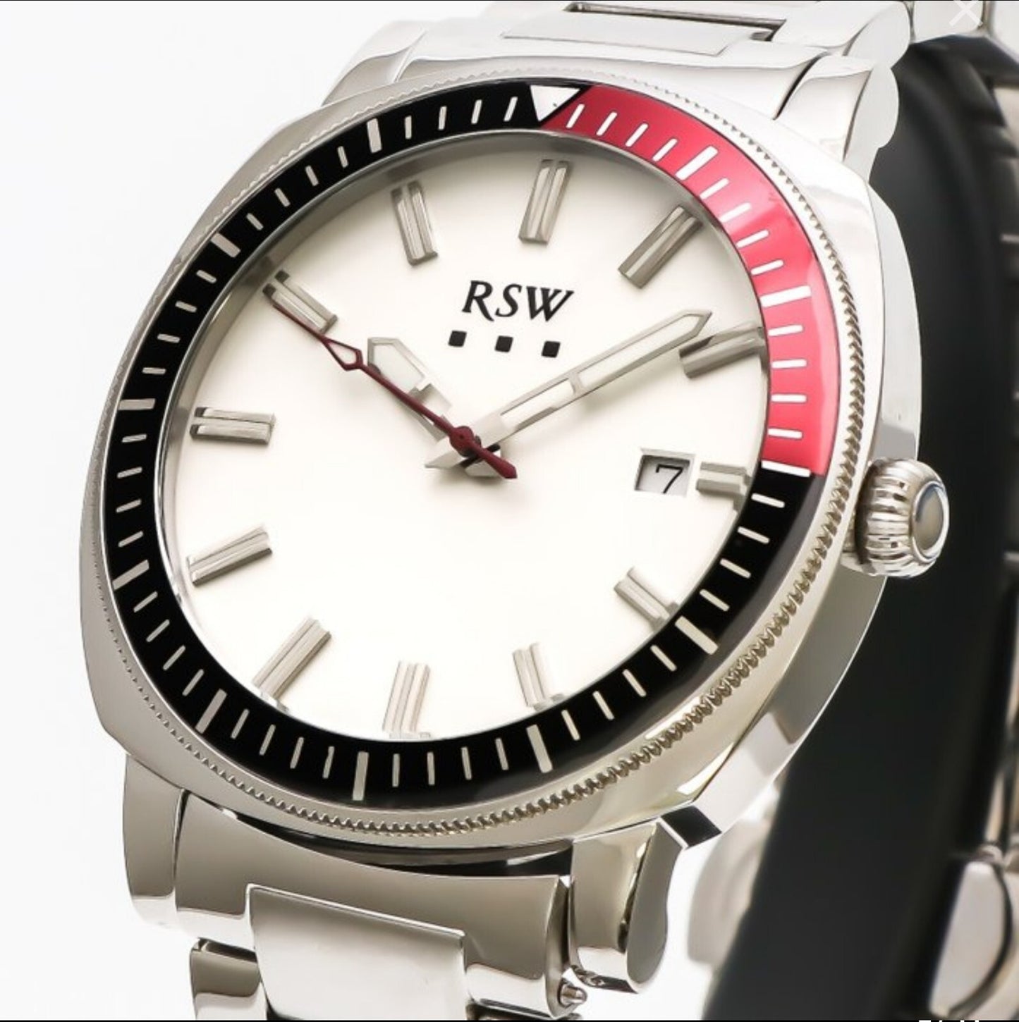 RSW Swiss Watch • Stainless Steel Quartz • 44mm • RSWM117 • WR50m • Mens