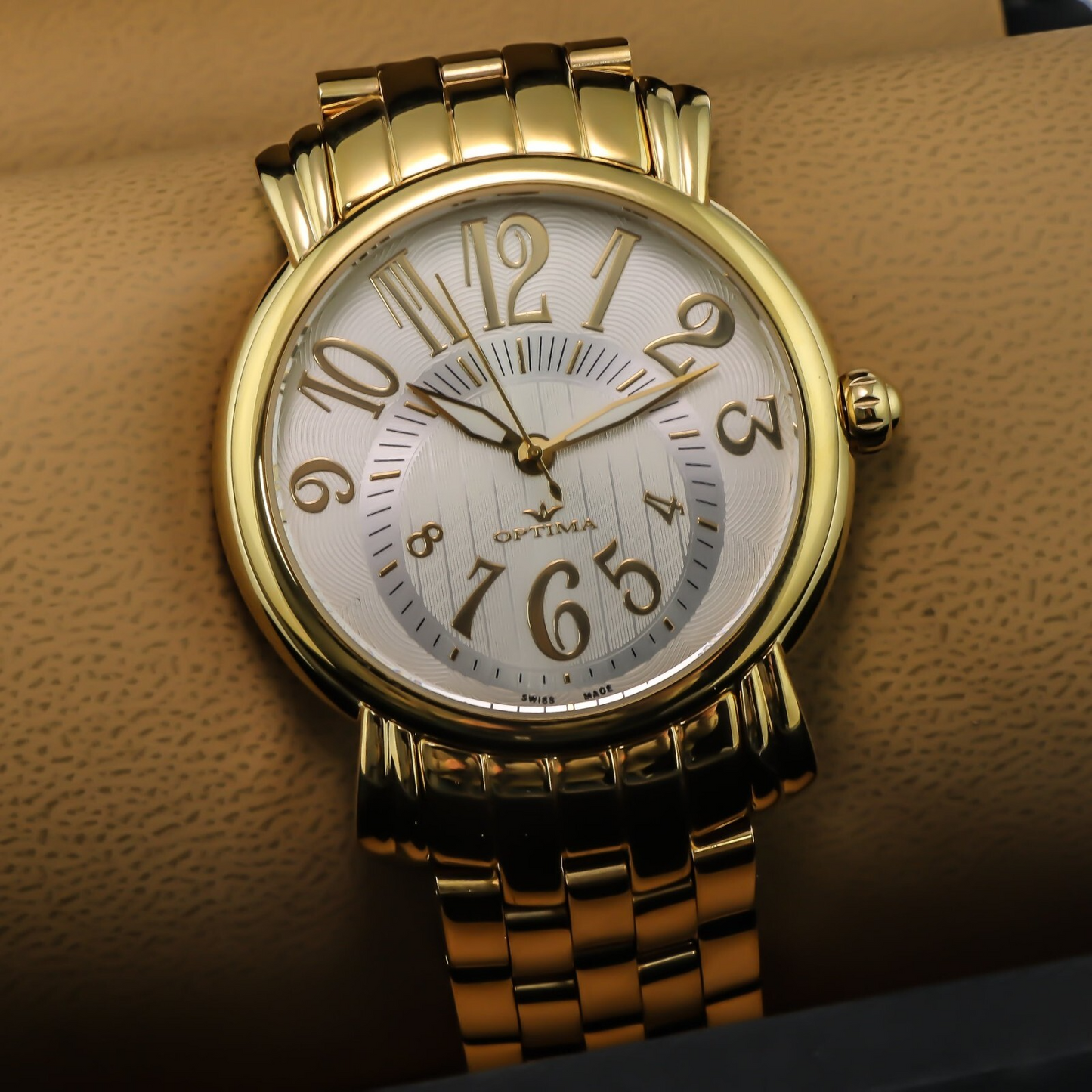 Optima • Reloj suizo • Acero inoxidable • 43 mm • Cuarzo • 3 ATM • OSM212