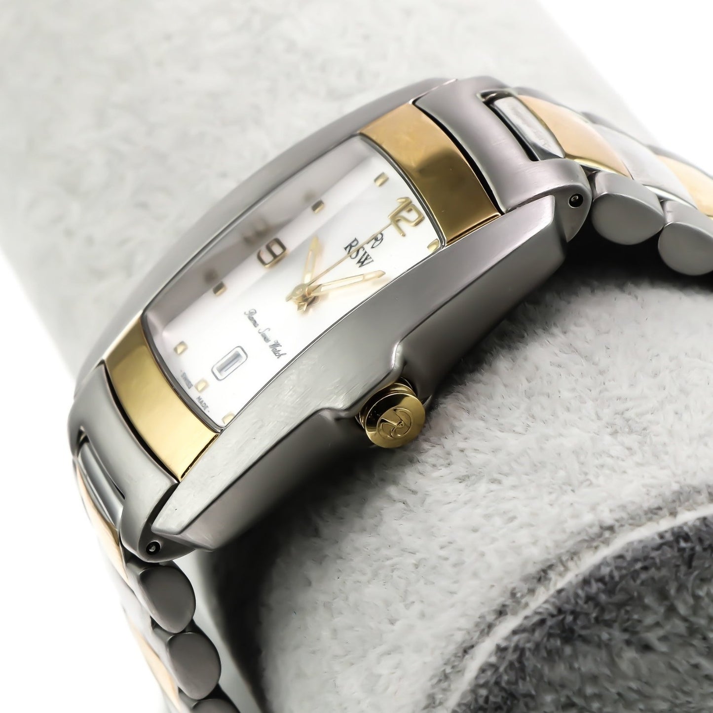 RSW • Reloj suizo • Acero inoxidable • Cuarzo • 32,80 x 38,35 mm • 3 ATM • RSW9200