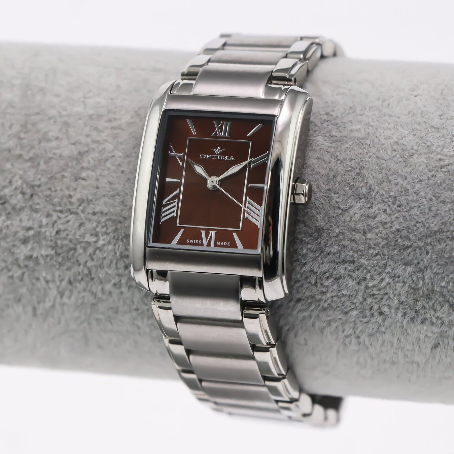 Optima • Swiss Watch • Stainless Steel • 20mm • Quartz • 3ATM • OSL140