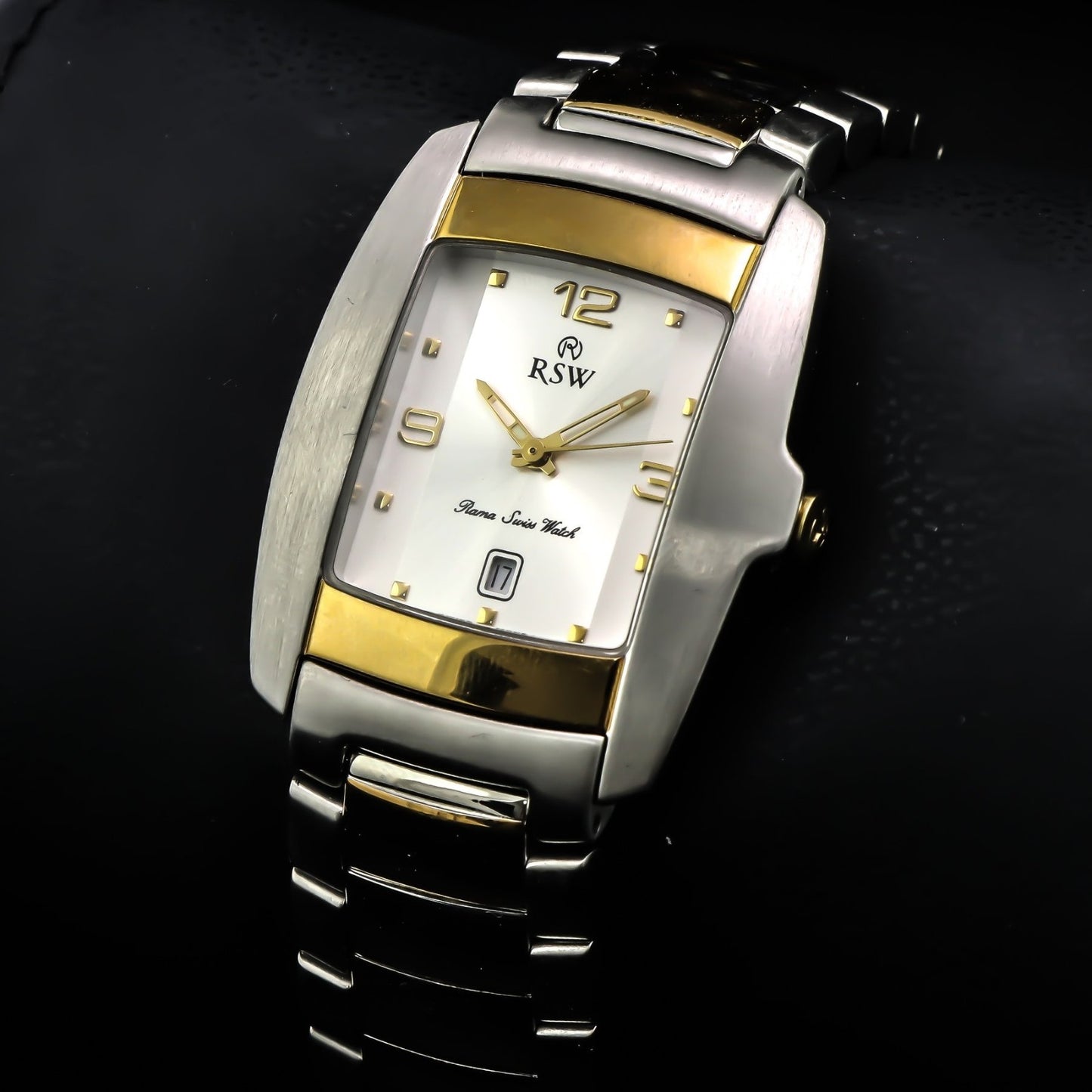 RSW • Reloj suizo • Acero inoxidable • Cuarzo • 32,80 x 38,35 mm • 3 ATM • RSW9200