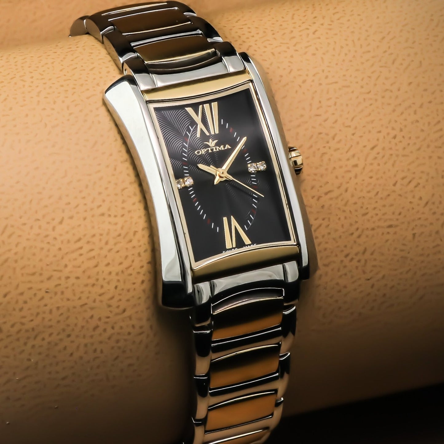 Optima • Swiss Watch • Stainless Steel • 24mmx38mm• Quartz • 5ATM • OSL221