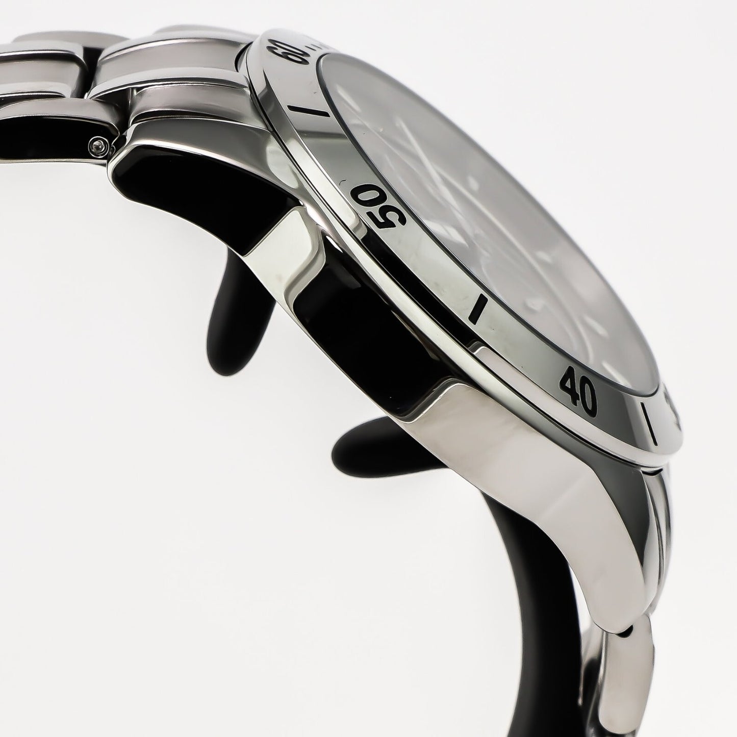 Optima • Swiss Watch • Stainless Steel • 45.36mm • Quartz • 5ATM • OSC339