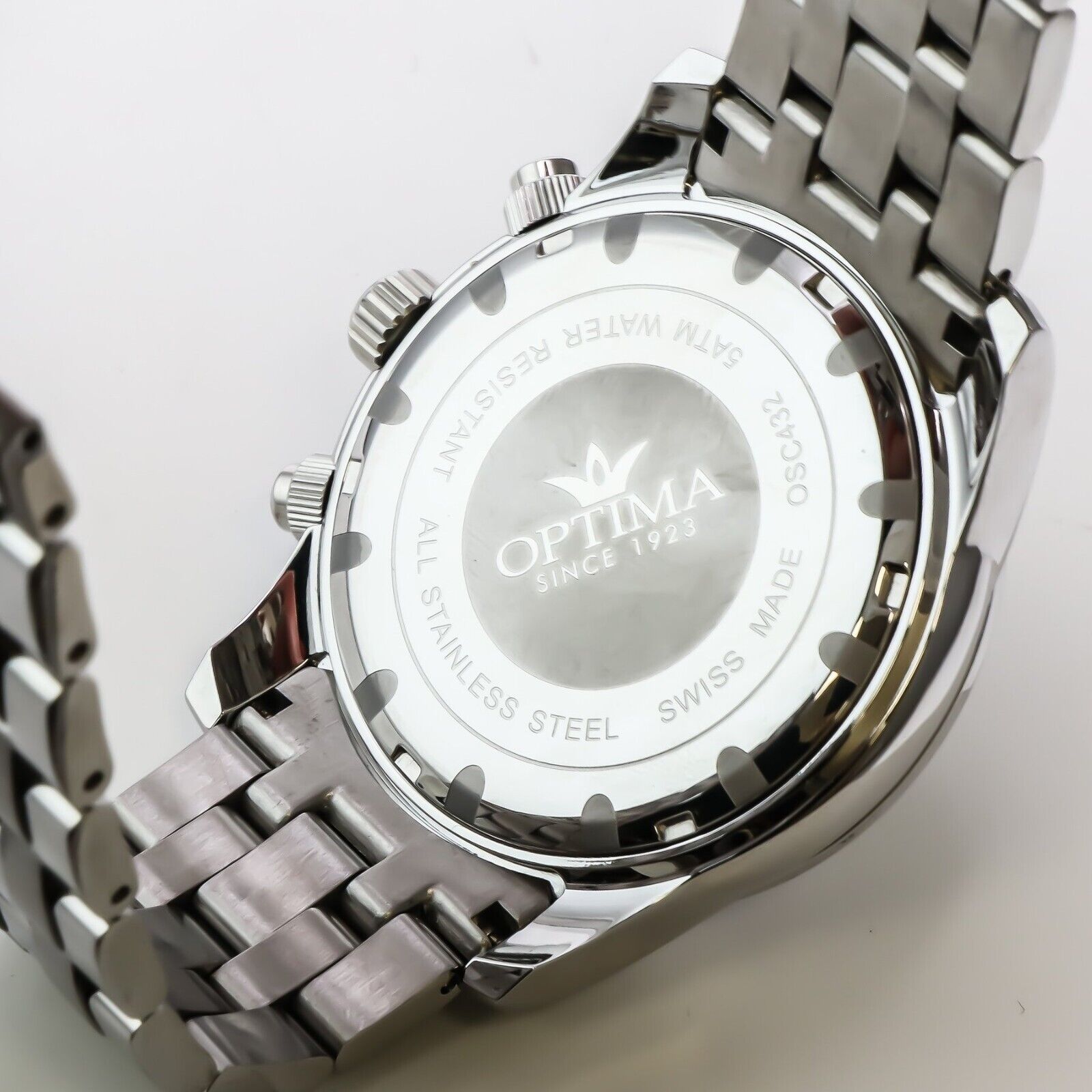 Optima • 44.15mm Swiss Chronograph • Date SubDay • WR 5ATM • OSC432-SS-9