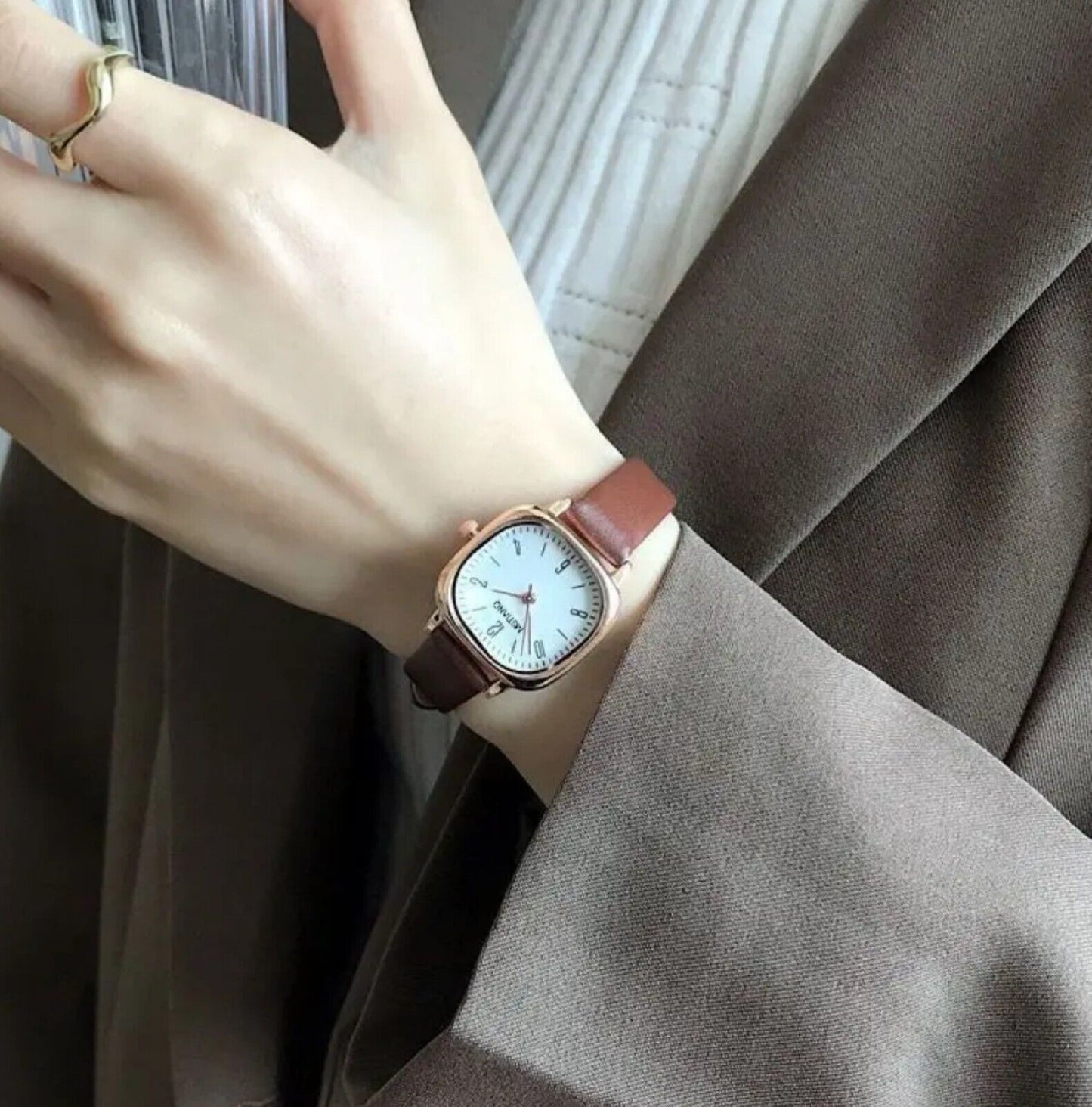 Womens Fashion Watch • 25mm • Quartz • 3ATM • Leather Strap • MsTianQ