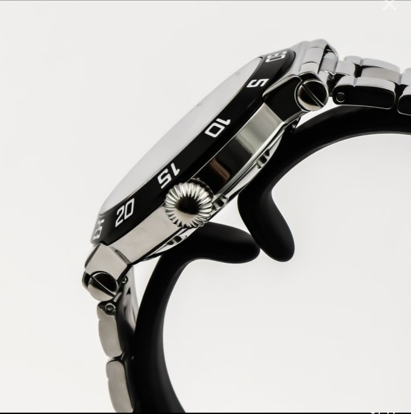 SUPREMO • Open Heart • Automatic Swiss Watch • Murex • Stainless Steel 43.8mm