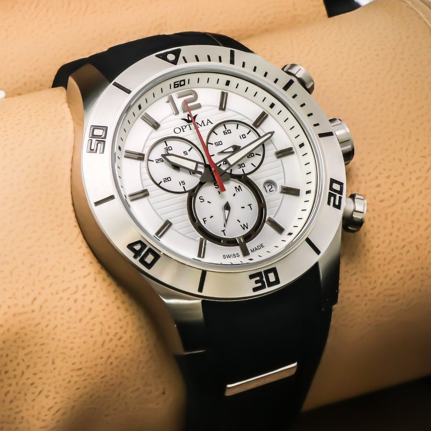 Optima • 46.2mm • Swiss Chronograph Watch • Date SubDay • WR50M • OSC382-SX-1
