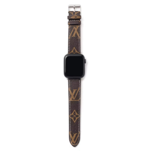 Luxury Leather Watch Band • Compatible with Apple Watch • Fits 38–49mm Series