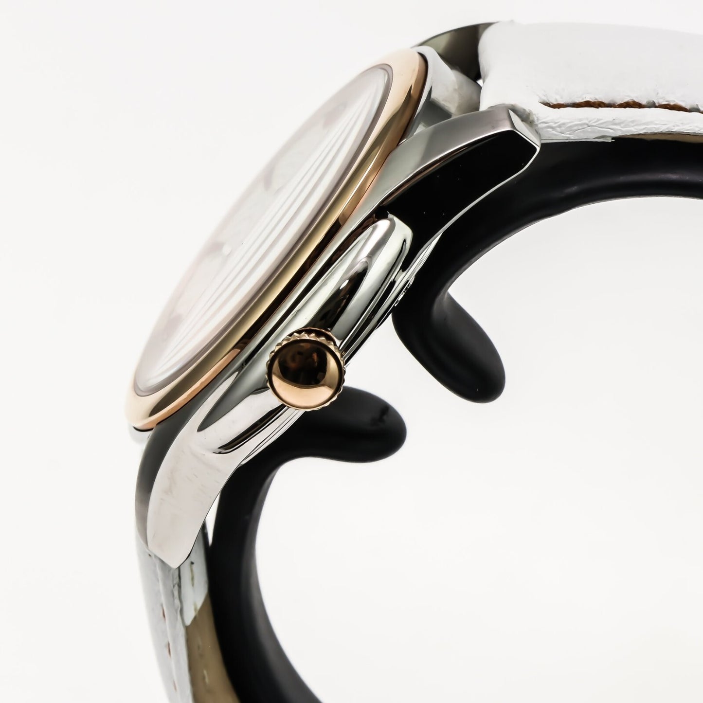 Optima • Swiss Watch • Stainless Steel • 44mm • Quartz • 3ATM • OSM247
