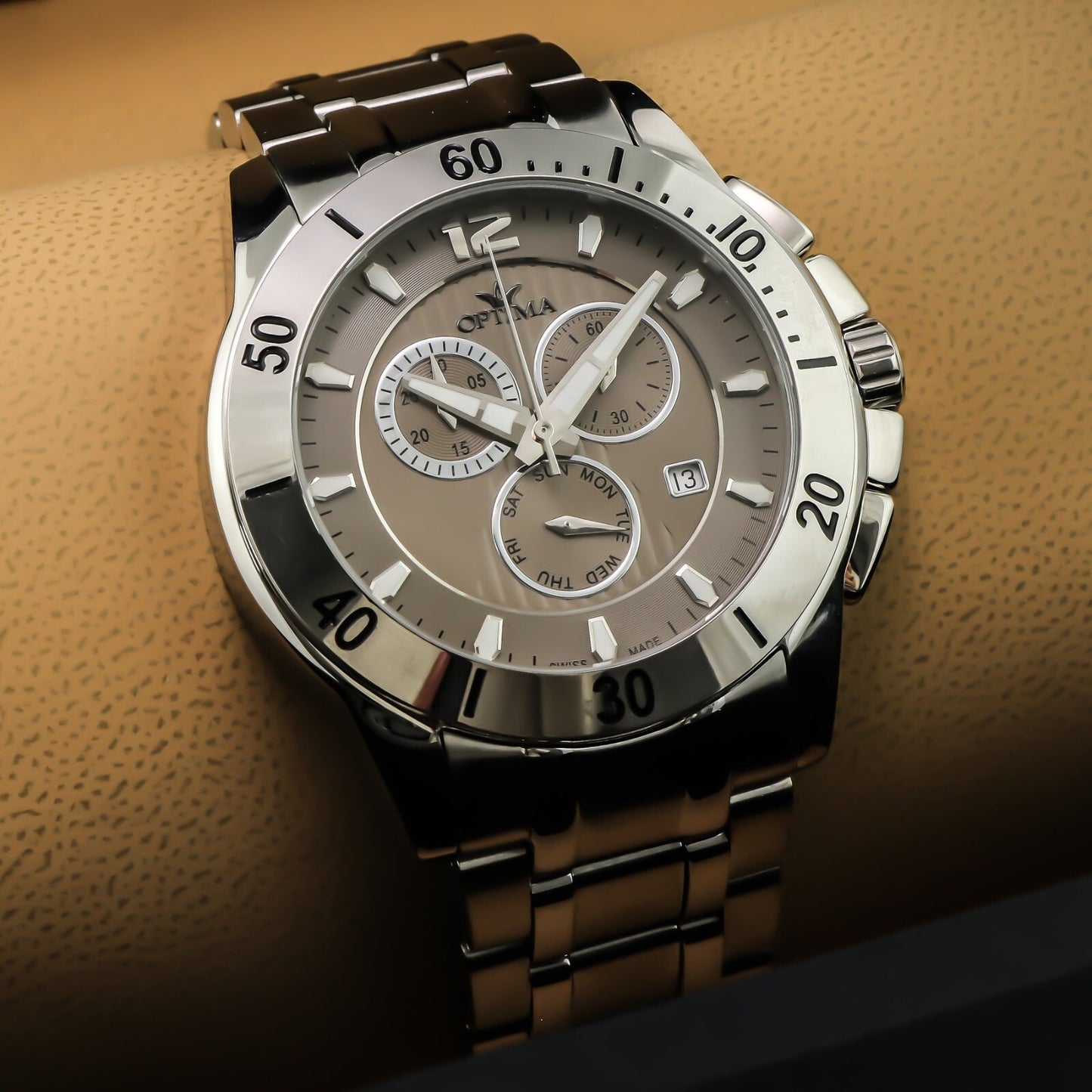 Optima • Swiss Watch • Stainless Steel • 45.36mm • Quartz • 5ATM • OSC339