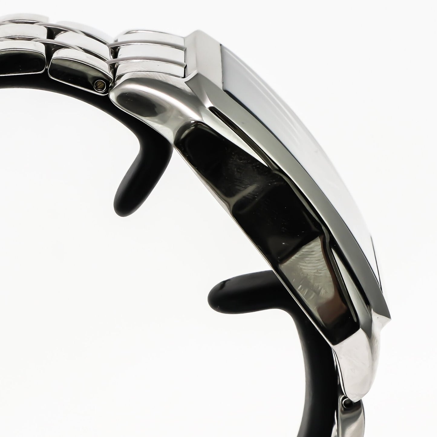 Optima • Reloj suizo • Acero inoxidable • 39 mm • Cuarzo • 3 ATM • OSM228